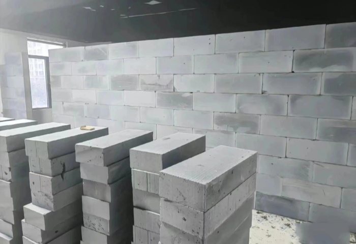 裝修砌墻，輕體磚與紅磚之選 &mdash;&mdash; 青島業(yè)主必看！